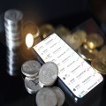 Rug Pull Schemes Drain Investors: Solana Altcoin Projects Collapse