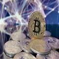AI Bolsters Bitcoin While Challenging Gold’s Dominance